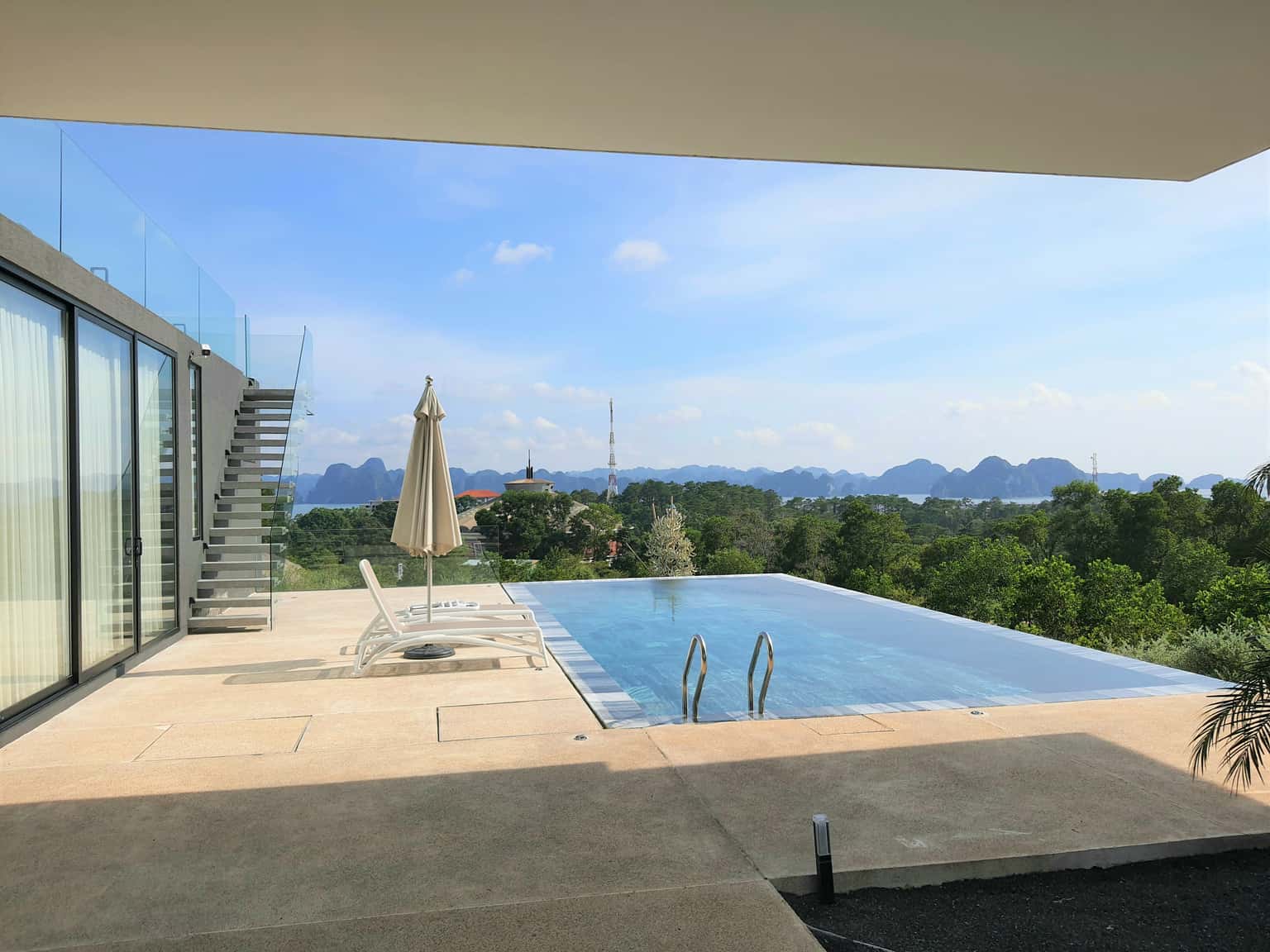 Shill Hill Villa – Tuần Châu, Hạ Long — photo 16