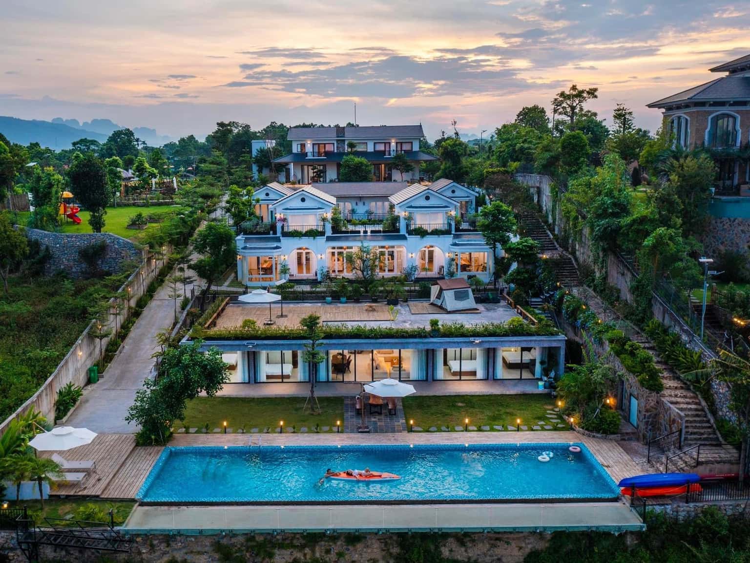 Đồng Chanh Lake Ville Nguyên Khu, Hoà Bình