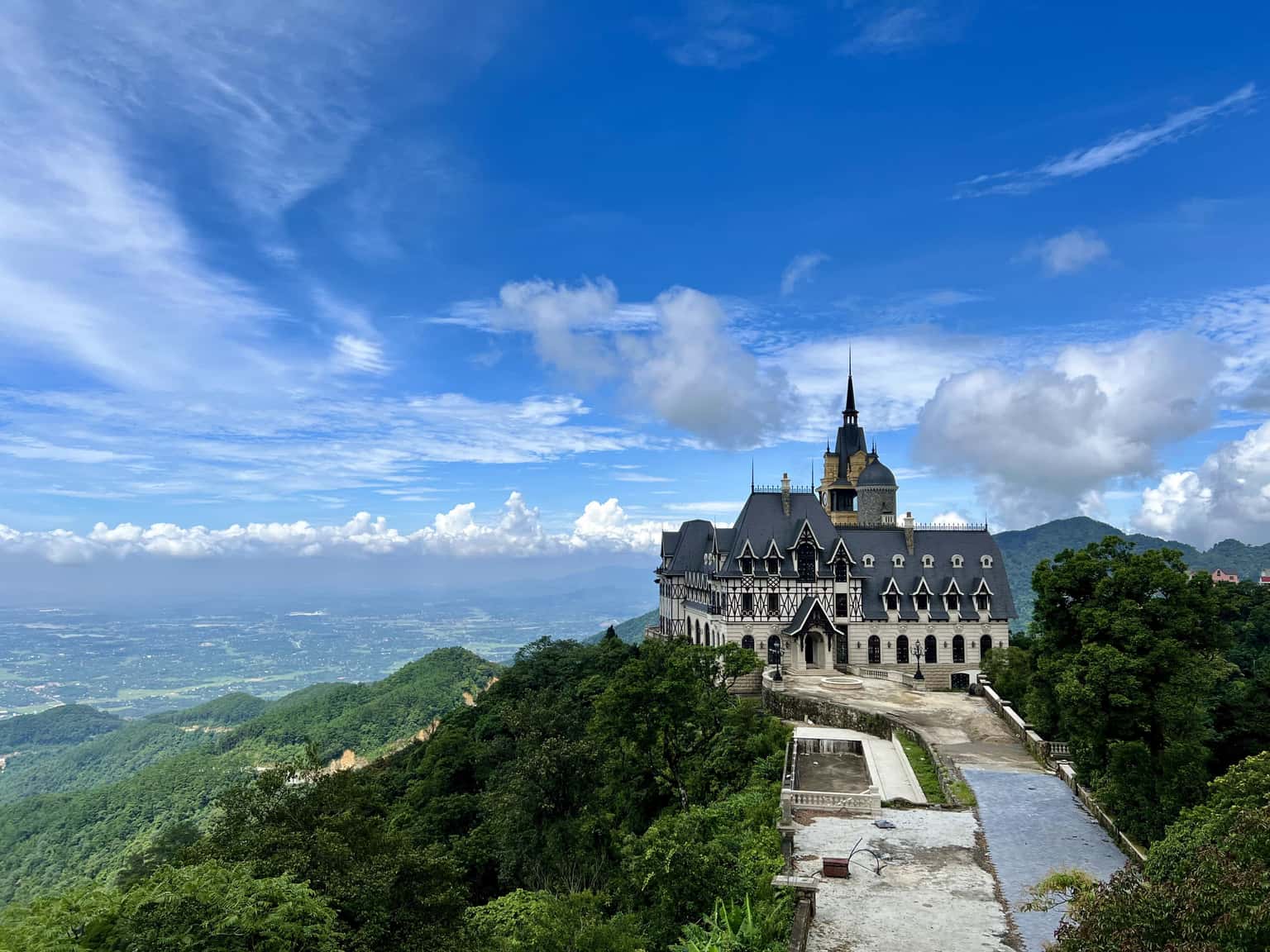 lau dai tam dao vinh phuc