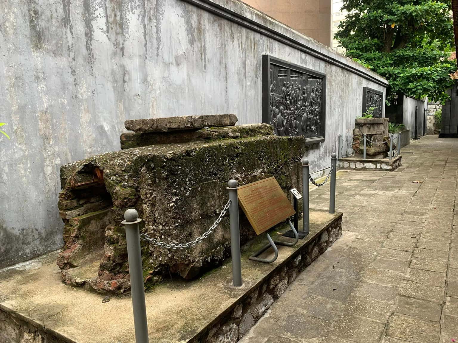 Nhà tù Hỏa Lò, Hà Nội — ảnh 21
