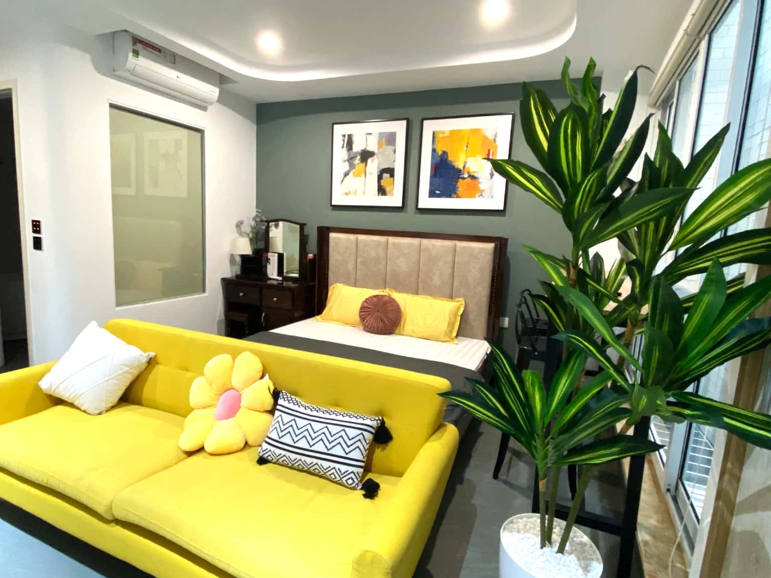 Apt 402 Lahomes - Nguyễn Khang, Cầu Giấy — photo 2