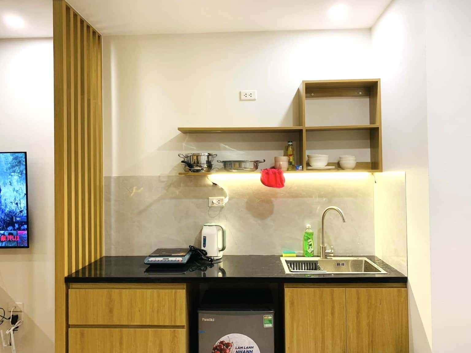 Căn hộ 301 (Sunny Room) - Lahomes Nguyễn Văn Tuyết, Đống Đa — ảnh 13