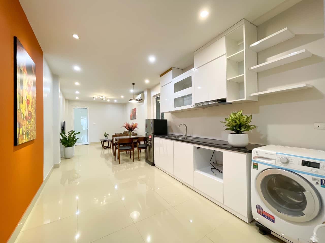 Căn hộ 301 - Nine Housing (30 Yên Hoa) - View Hồ Tây — ảnh 10