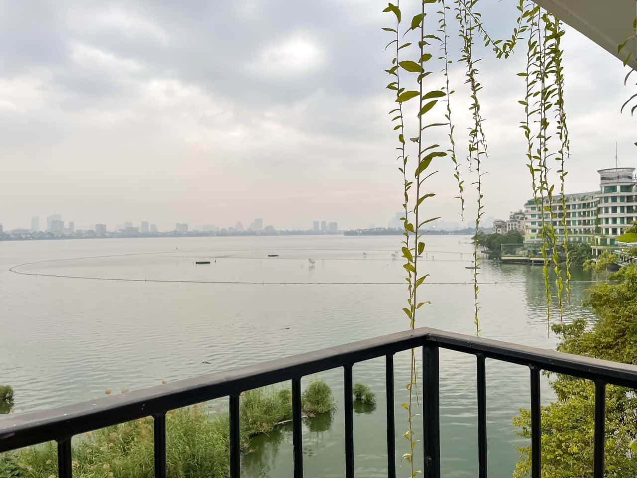 Căn hộ 301 - Nine Housing (30 Yên Hoa) - View Hồ Tây — ảnh 5