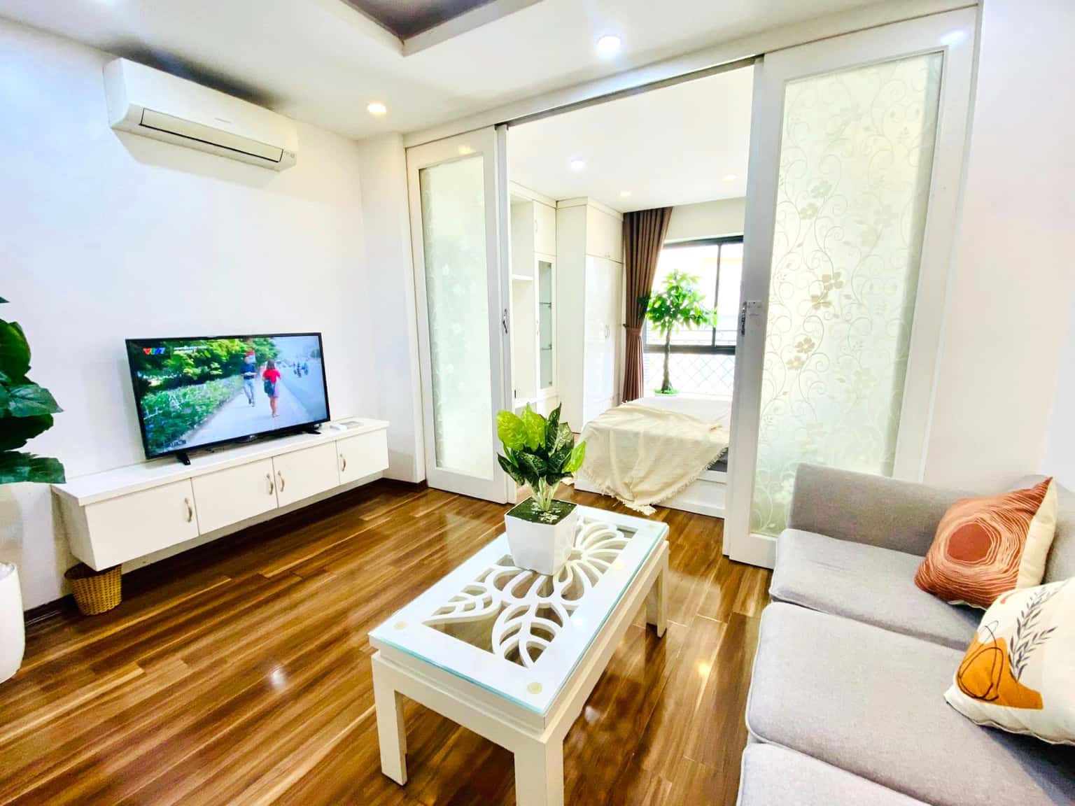 Apt 502 Lahomes Tuệ Tĩnh, Hai Bà Trưng — photo 8