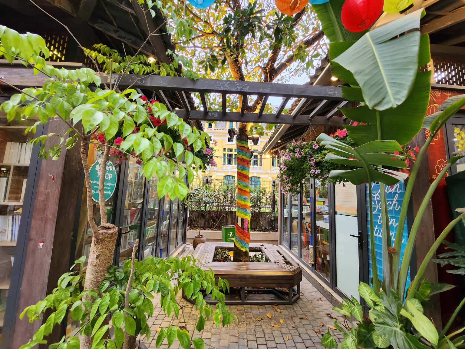 justfly pho sach 19.12 hanoi