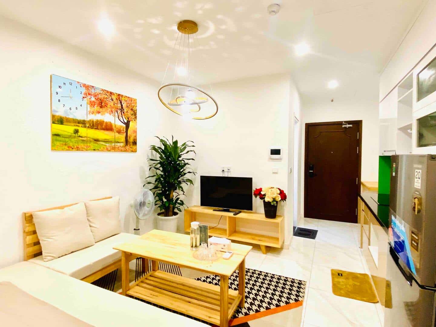 Harmony Homestay - 2401E1 Nguyễn Hoàng Tôn - View Hồ Tây — ảnh 12