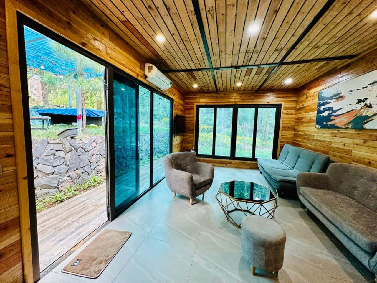 justfly mei homestay soc son ha noi 