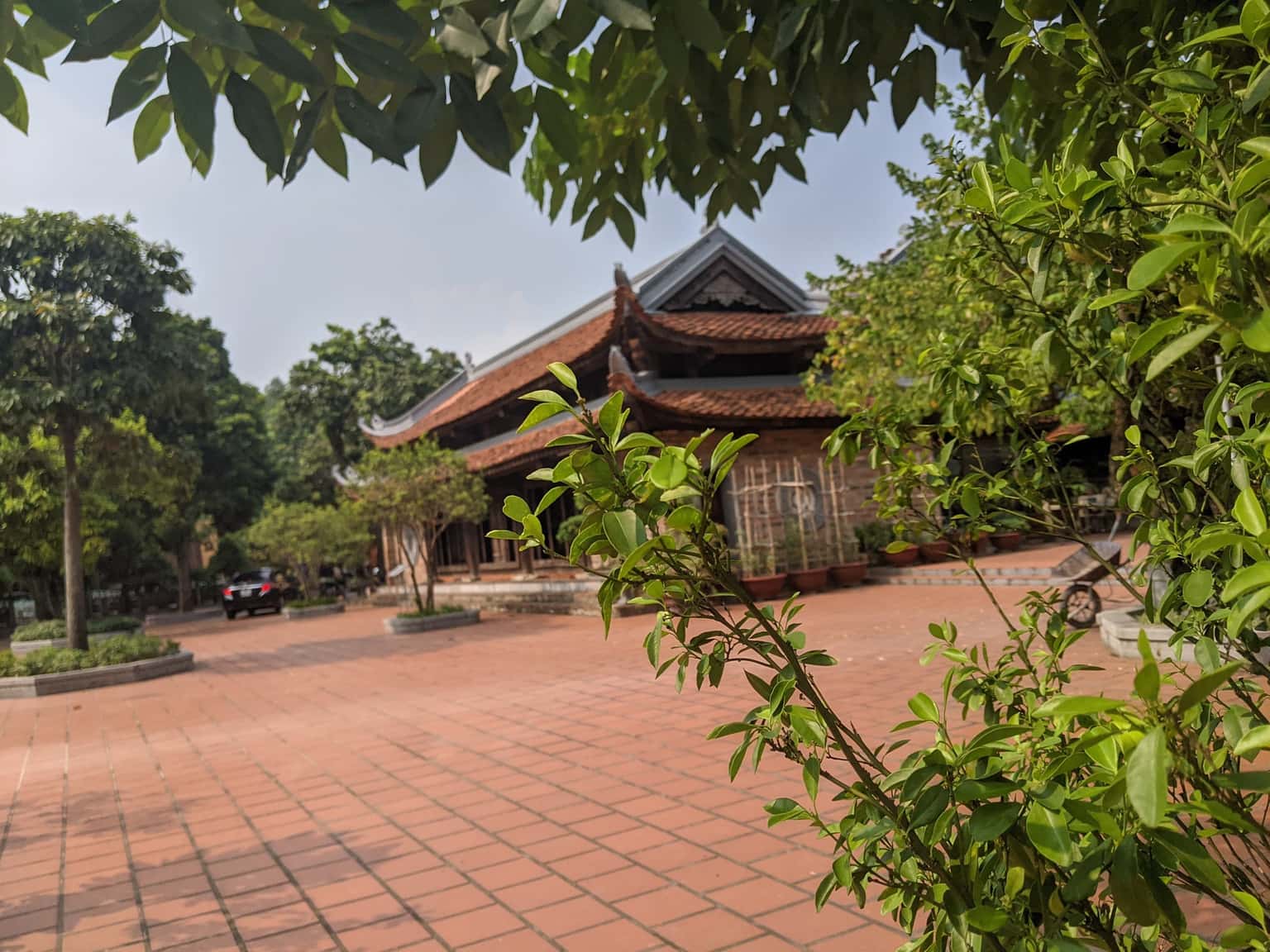 justfly chua kim lien hanoi