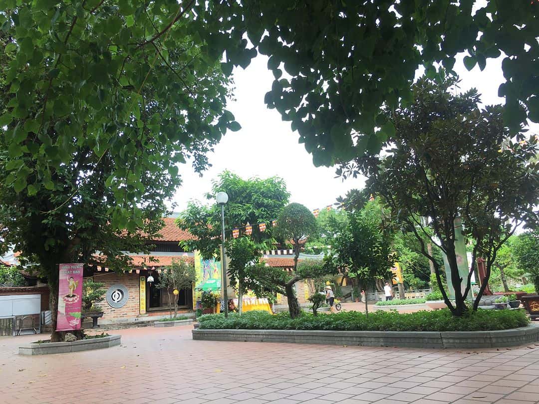 justfly chua kim lien hanoi