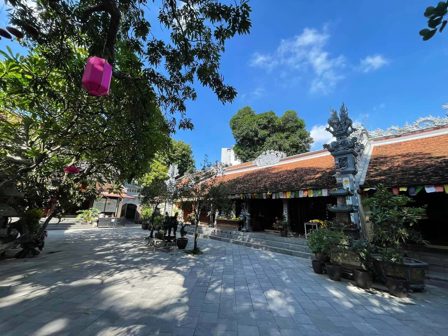 justfly chua van nien hanoi