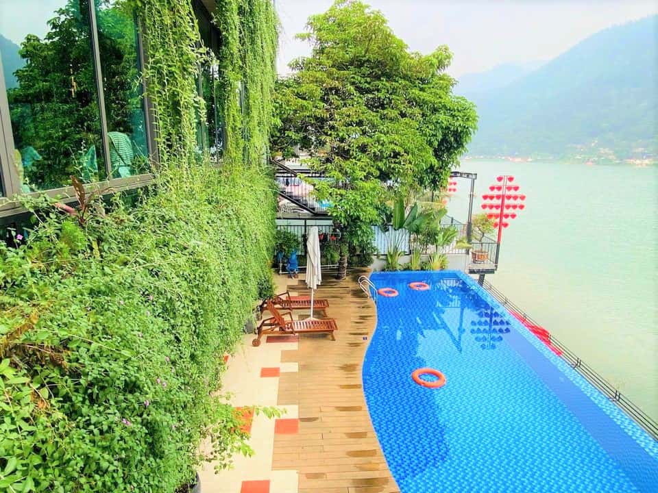 Bể bơi chung 80m2