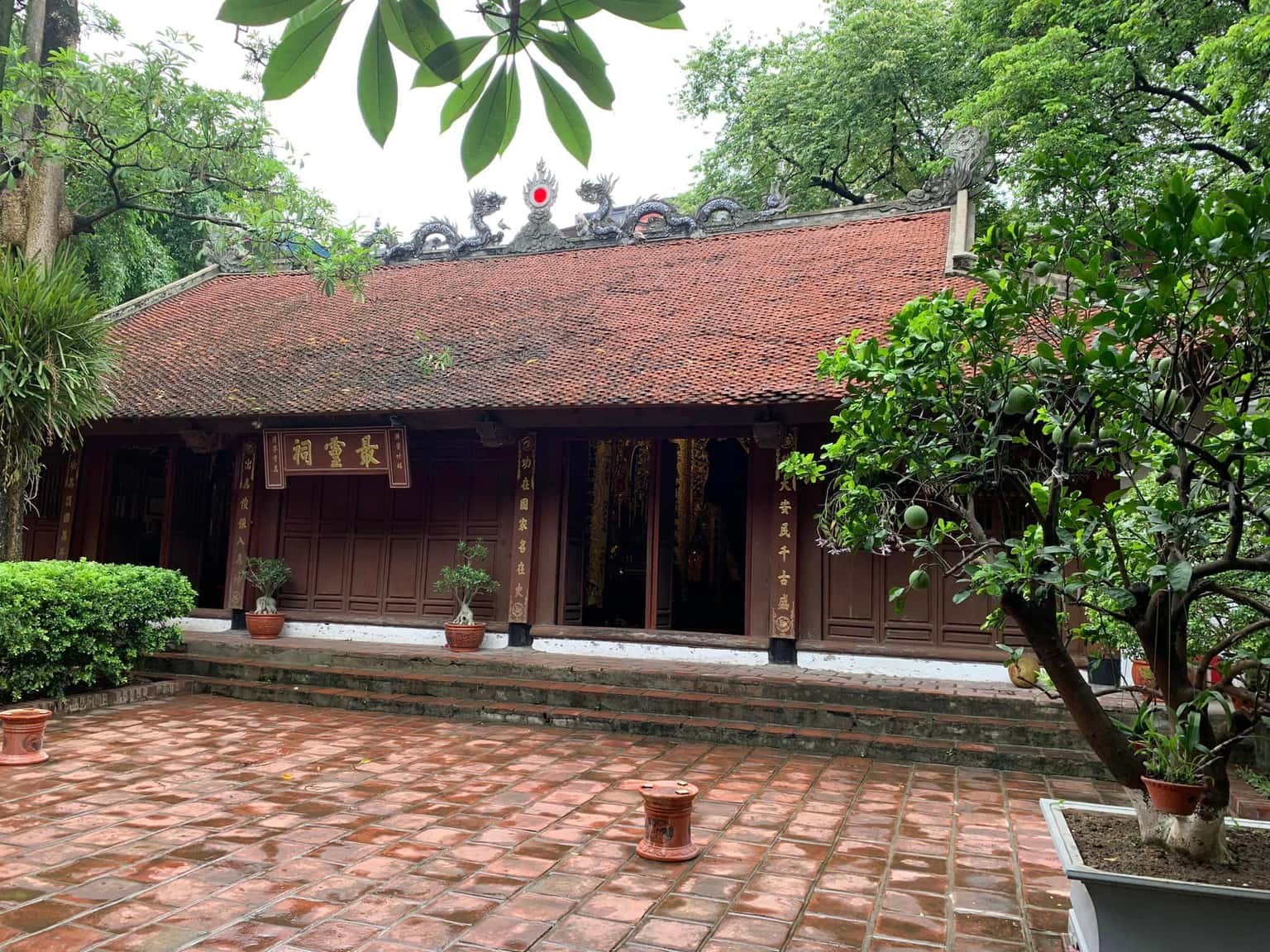 justfly den kim lien hanoi