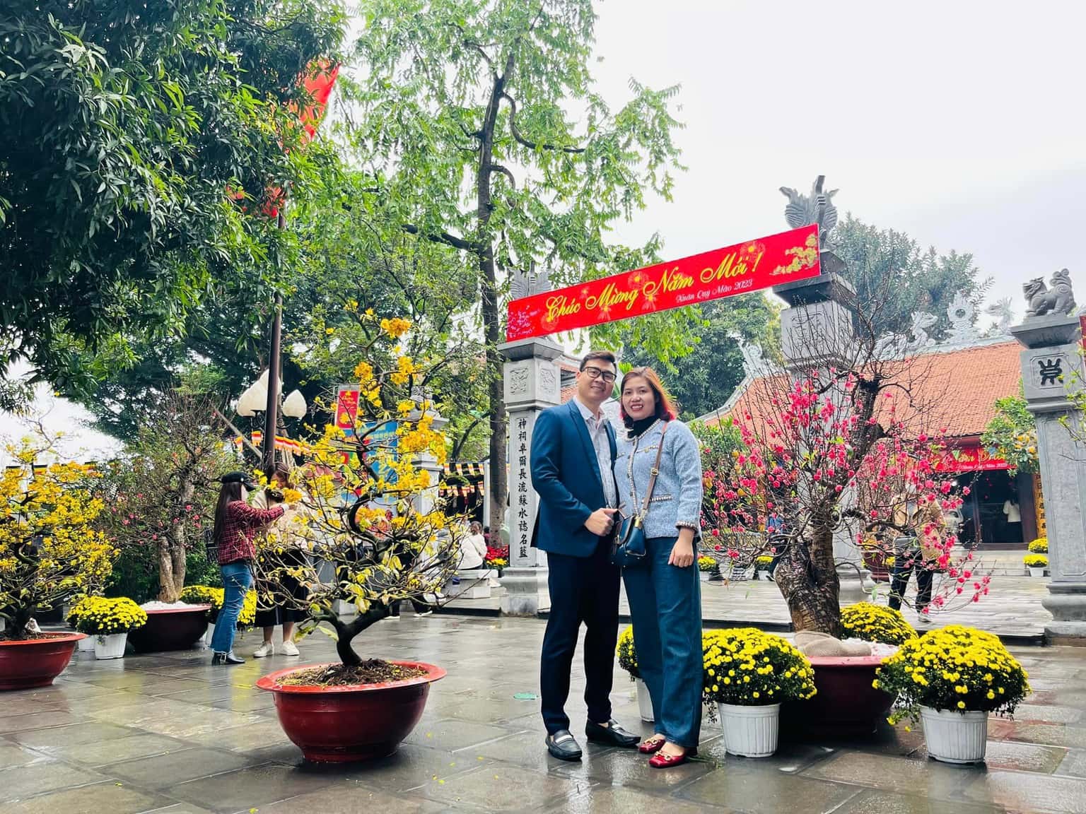 justfly chua ha hanoi