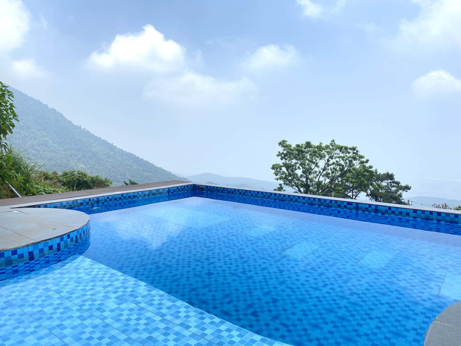 justfly gio lon eo gio homestay tam dao 