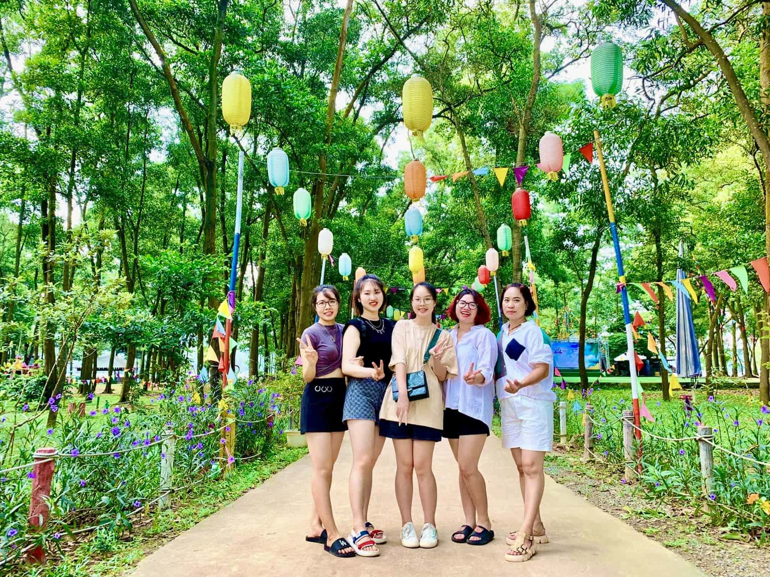 justfly ham rong lakeside soc son hanoi