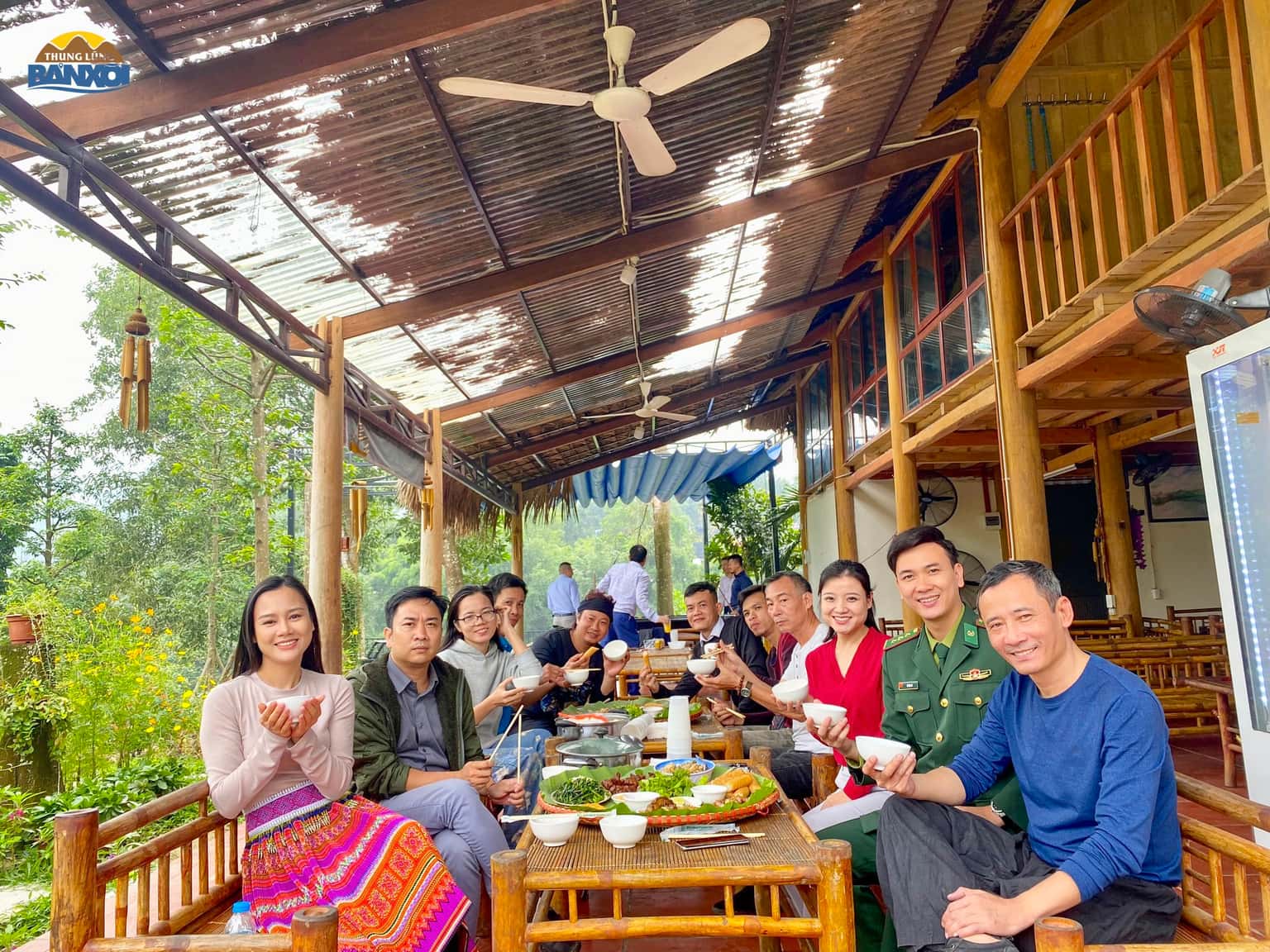 justfly thung lung ban xoi ba vi hanoi