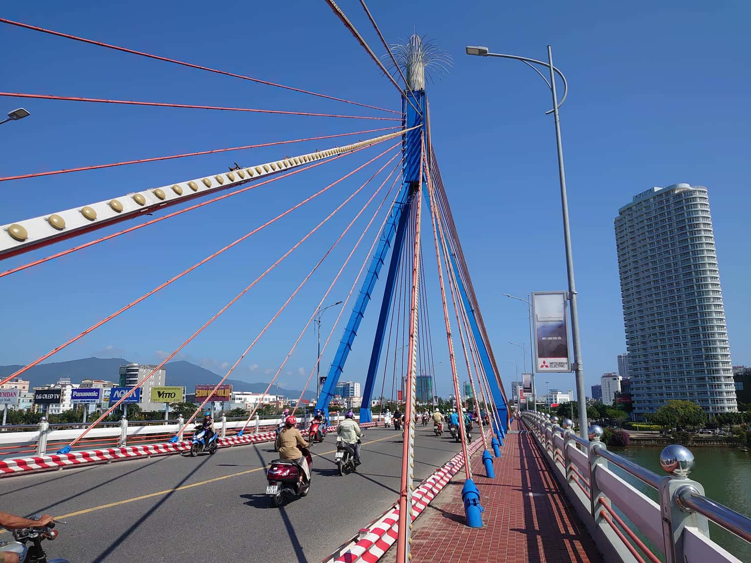 justfly cau song han da nang