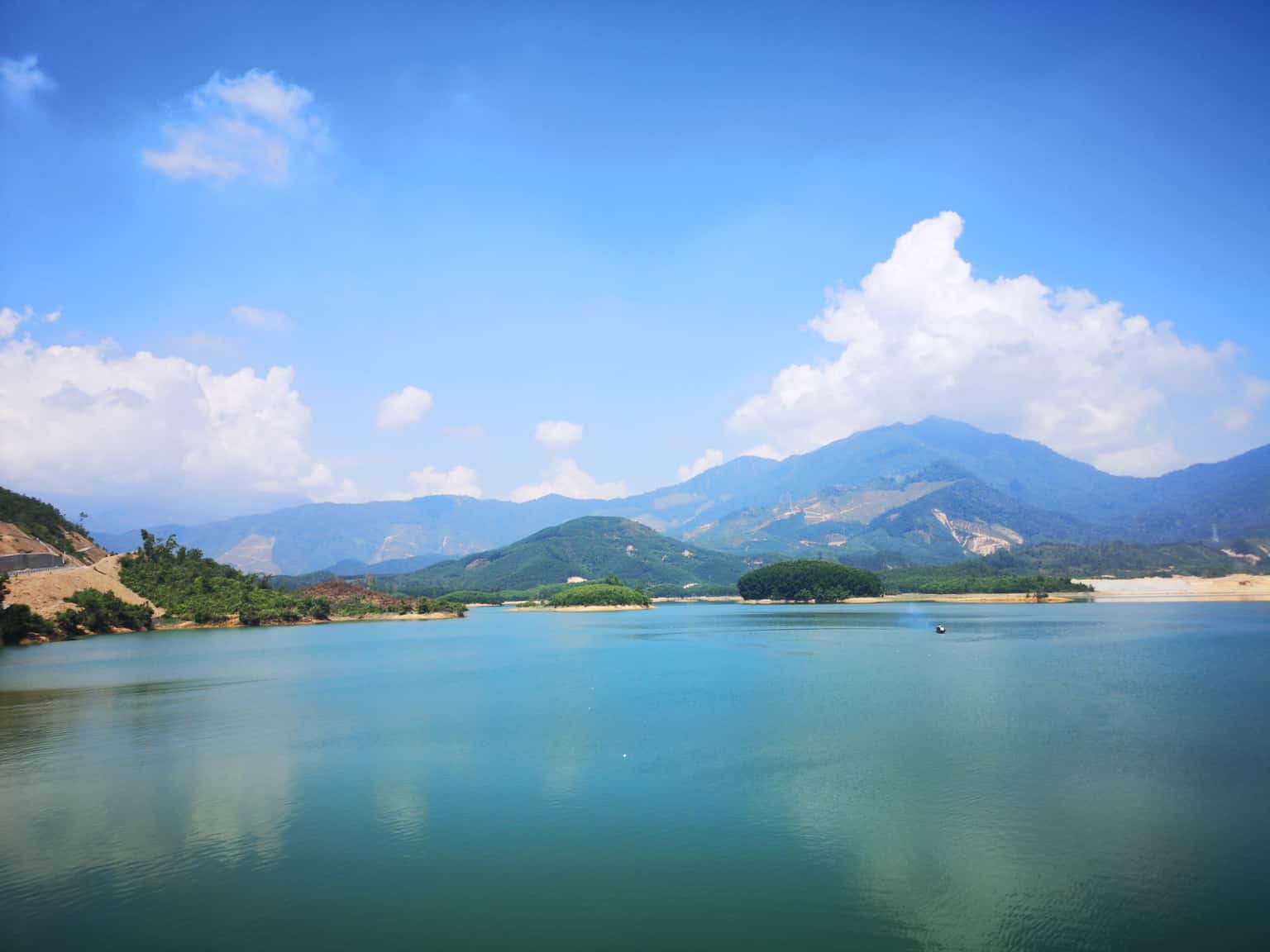 justfly ho hoa trung da nang