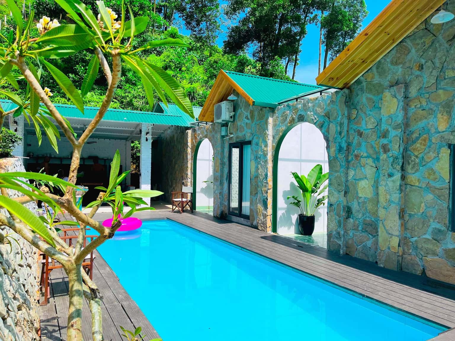 Đá House (Maison in Forest) in Minh Trí, Sóc Sơn — photo 1