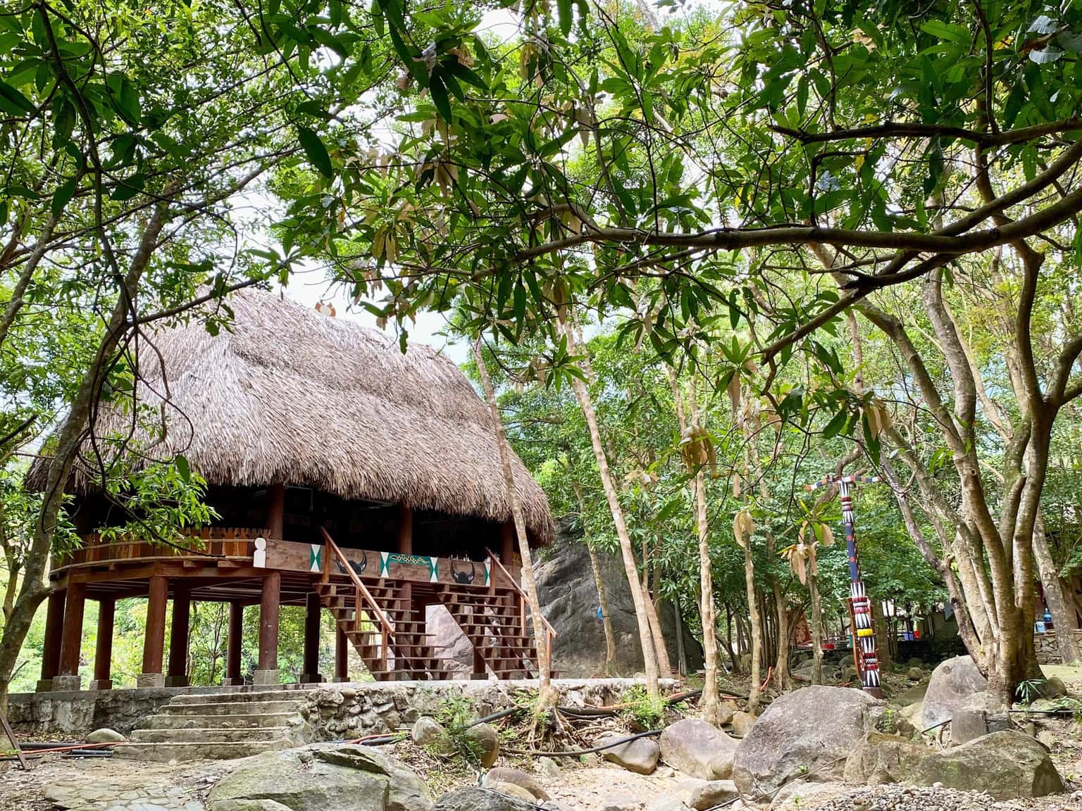khu du lich suoi luong deo hai van park da nang