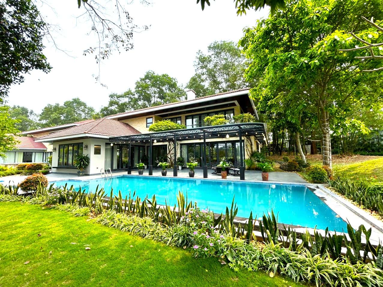 Villa B25, Flamingo Đại Lải