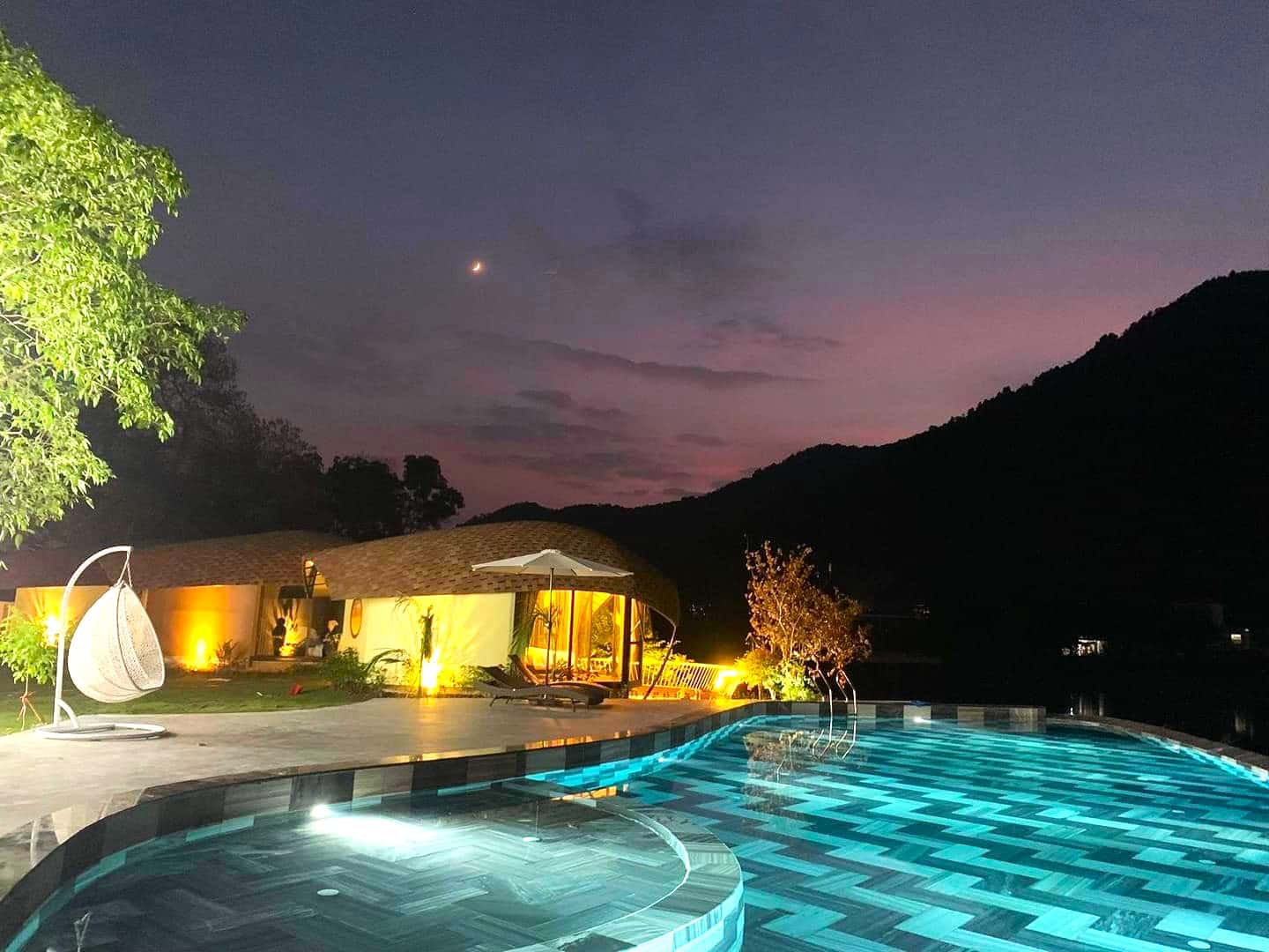 justfly may hong camay retreat soc son 