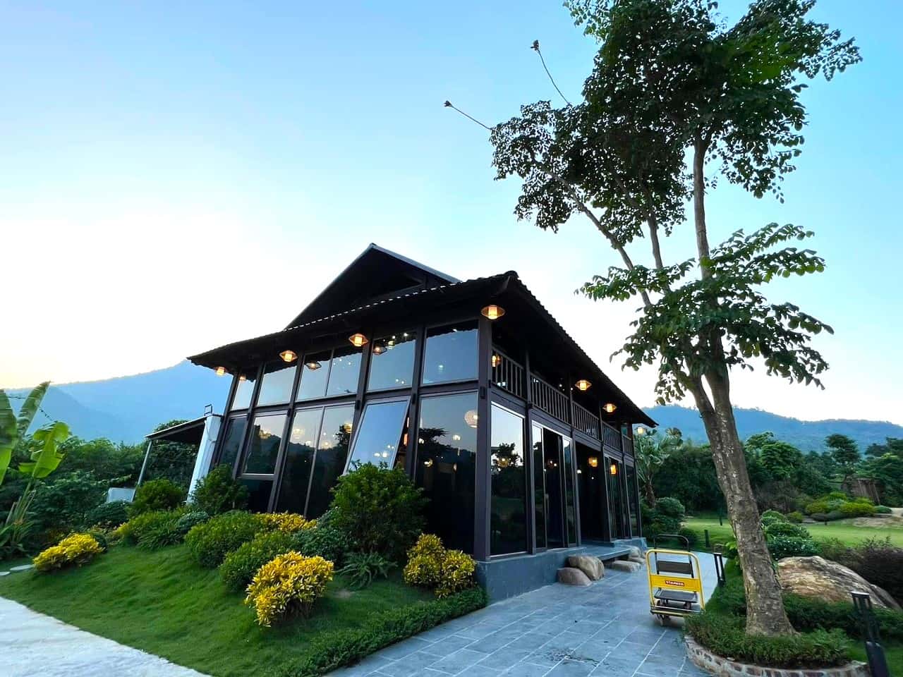 Nhà Sàn The Night tại Vạn Hòa, Ba Vì — ảnh 1