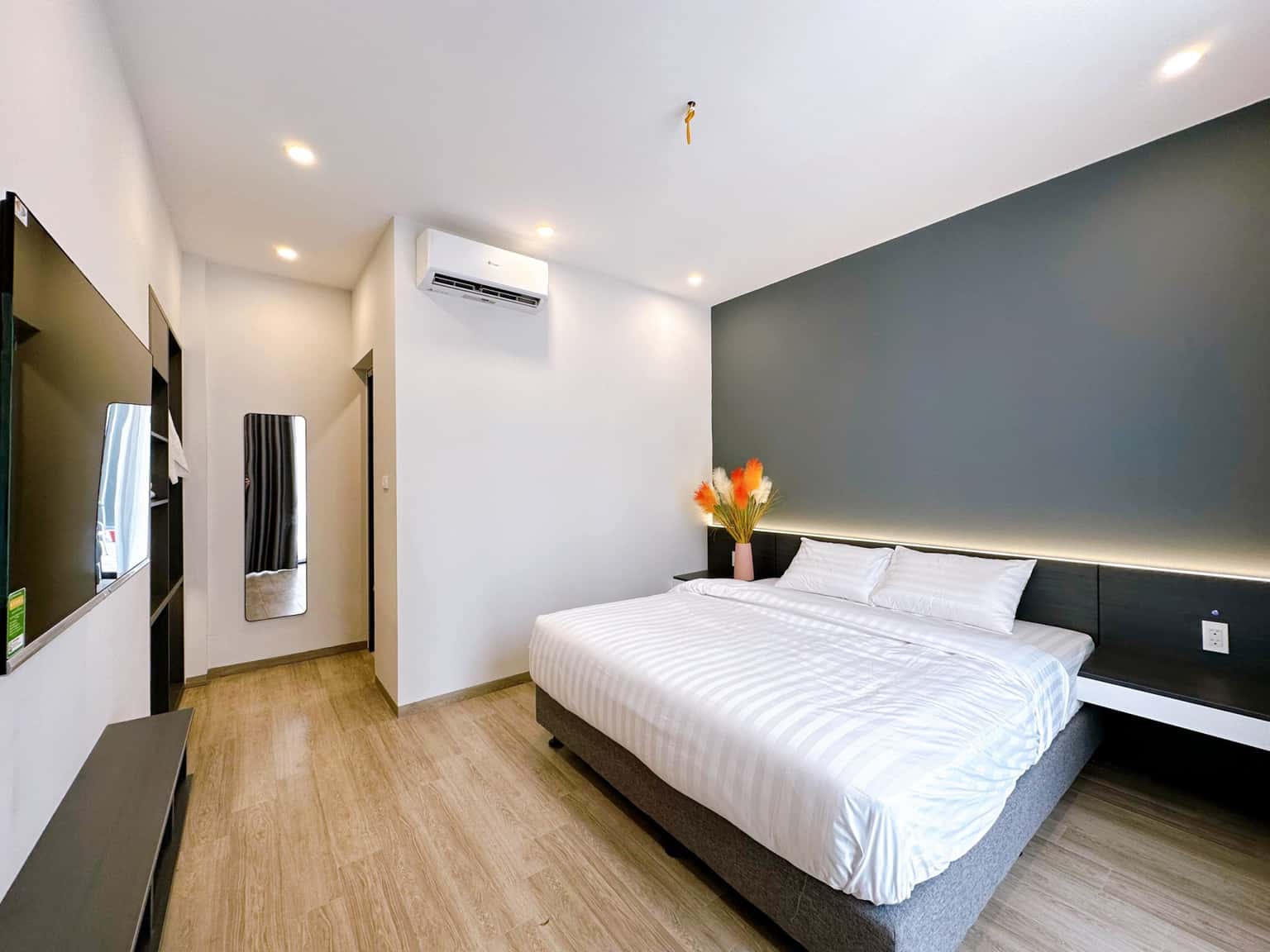 Sunset Lodge Villa - Tuần Châu, Hạ Long — photo 20