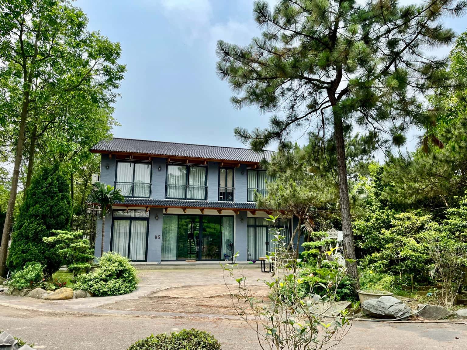 Villa K5 (Latitude 21 Sóc Sơn Retreat) in Minh Phú, Sóc Sơn — photo 1