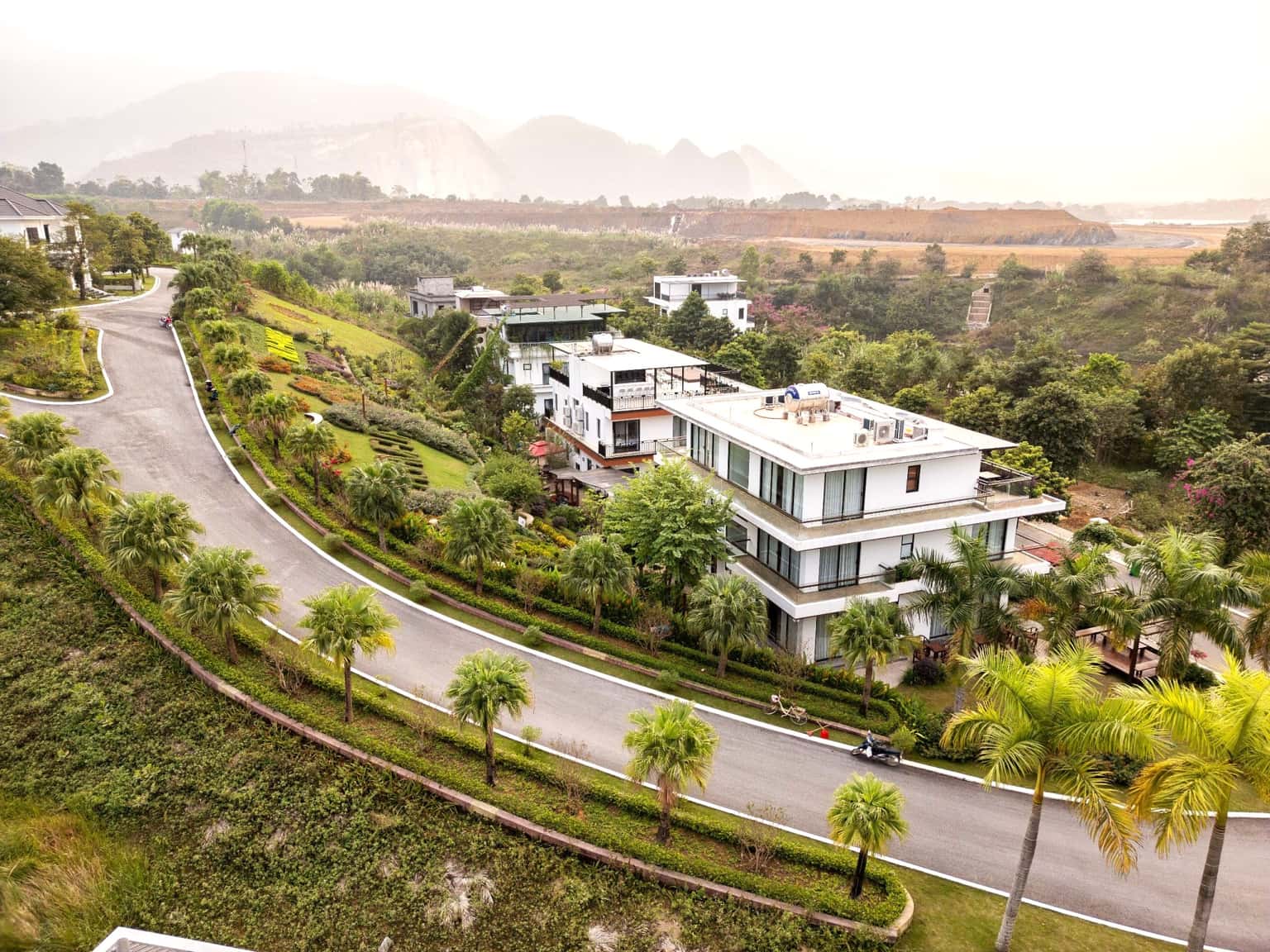 HillSide Villa 7 phòng ngủ, Hòa Bình — ảnh 6