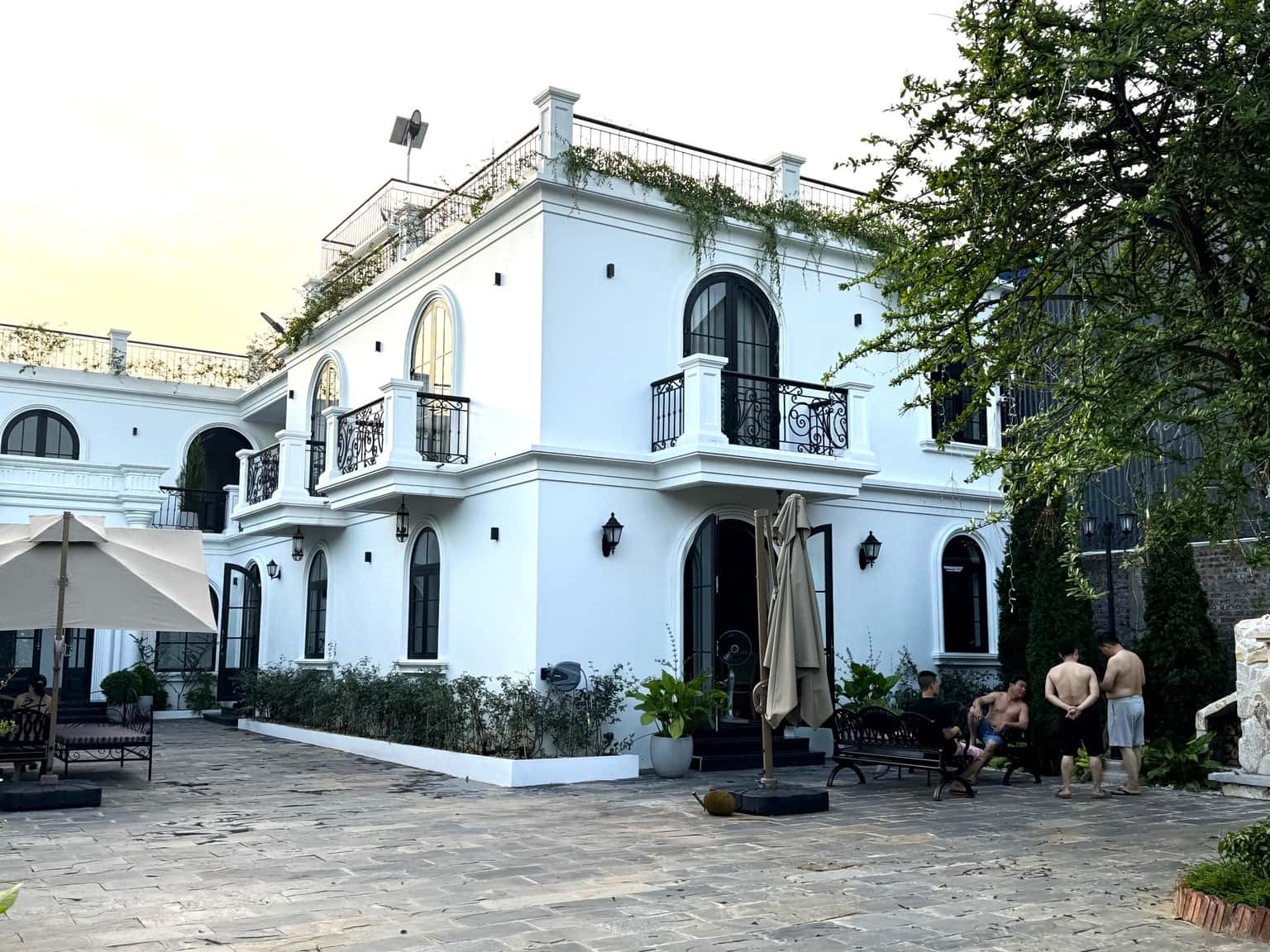 Louis Villa at Minh Phú, Sóc Sơn — photo 1