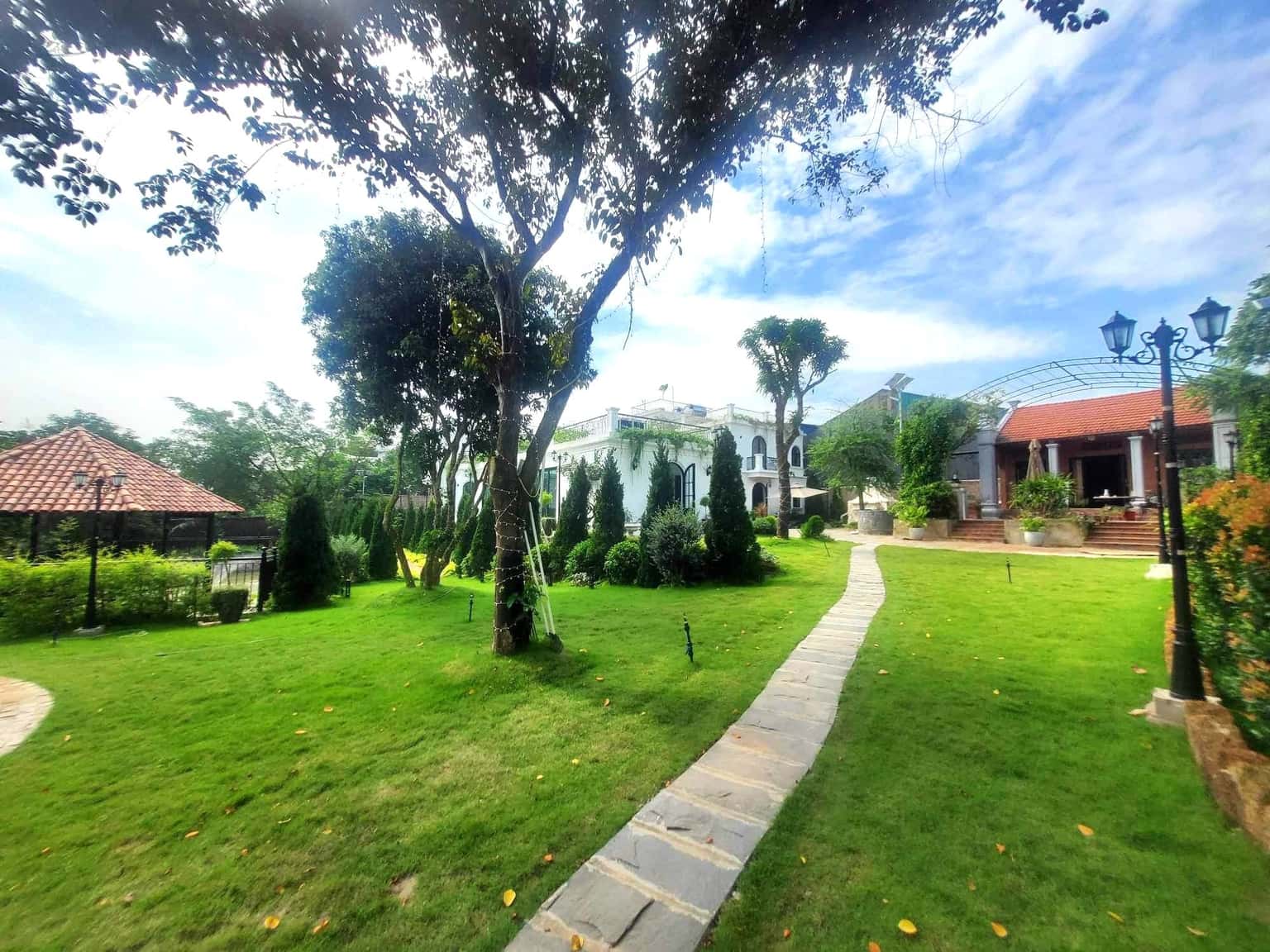 Louis Villa at Minh Phú, Sóc Sơn — photo 12