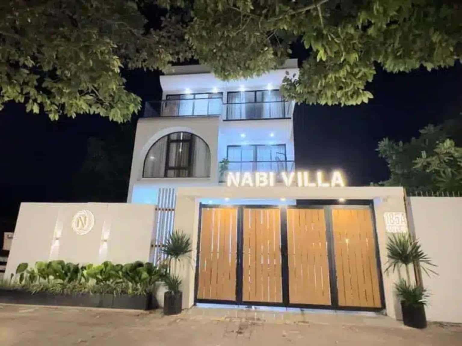Villa 185 Võ Thị Sáu, 头顿