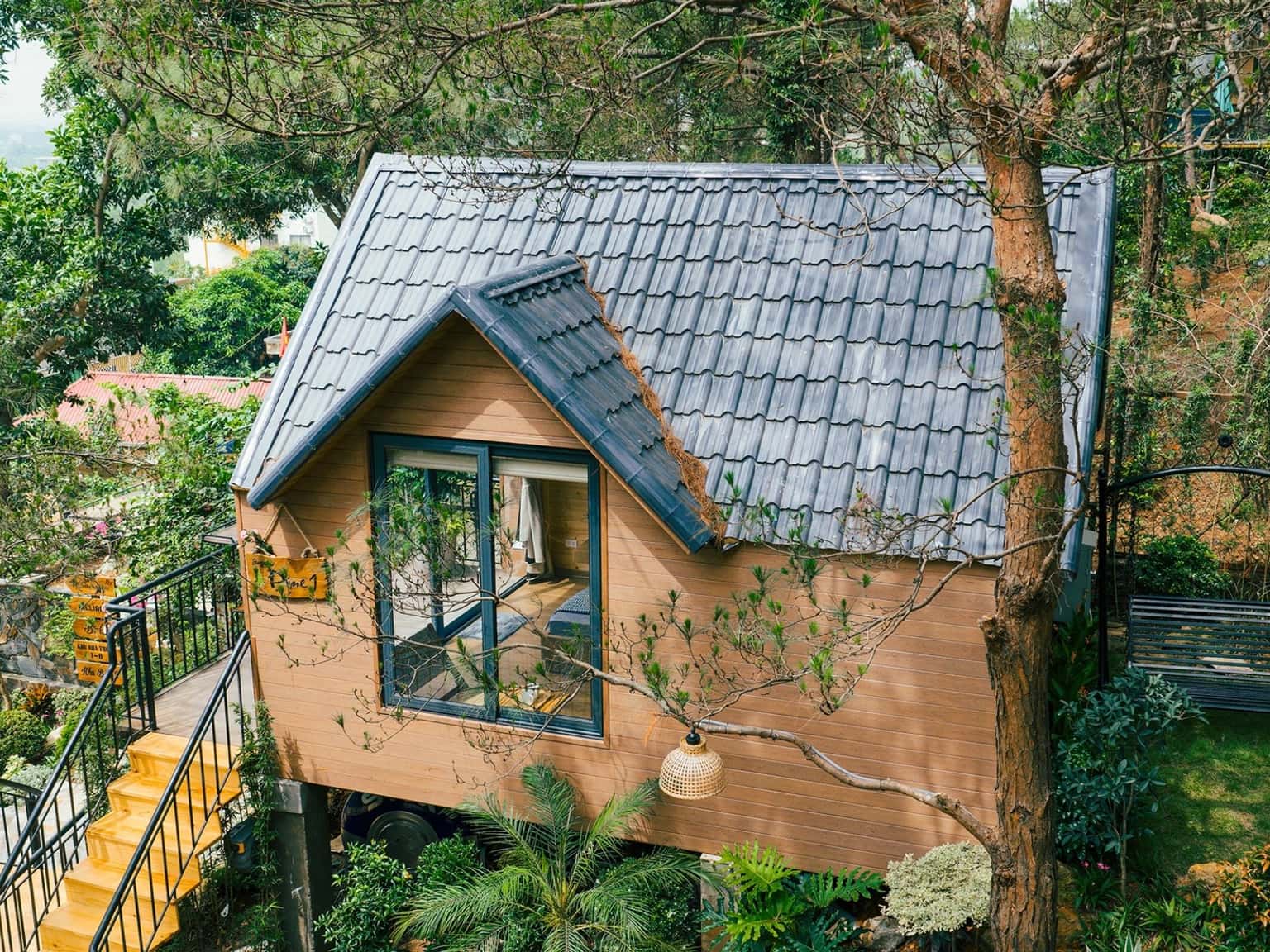 Pine 1 (Ruby Retreat) at Hồ Đồng Đò, Sóc Sơn