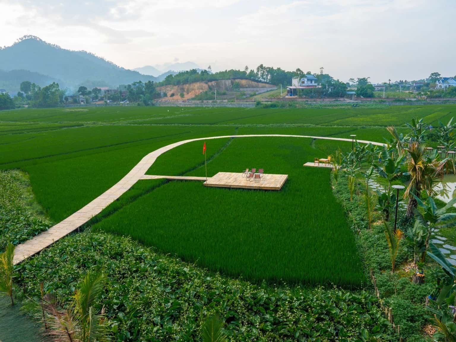 Căn Diều Phượng Hoàng（Diều Sóc Sơn），位于Bắc Sơn, Sóc Sơn
