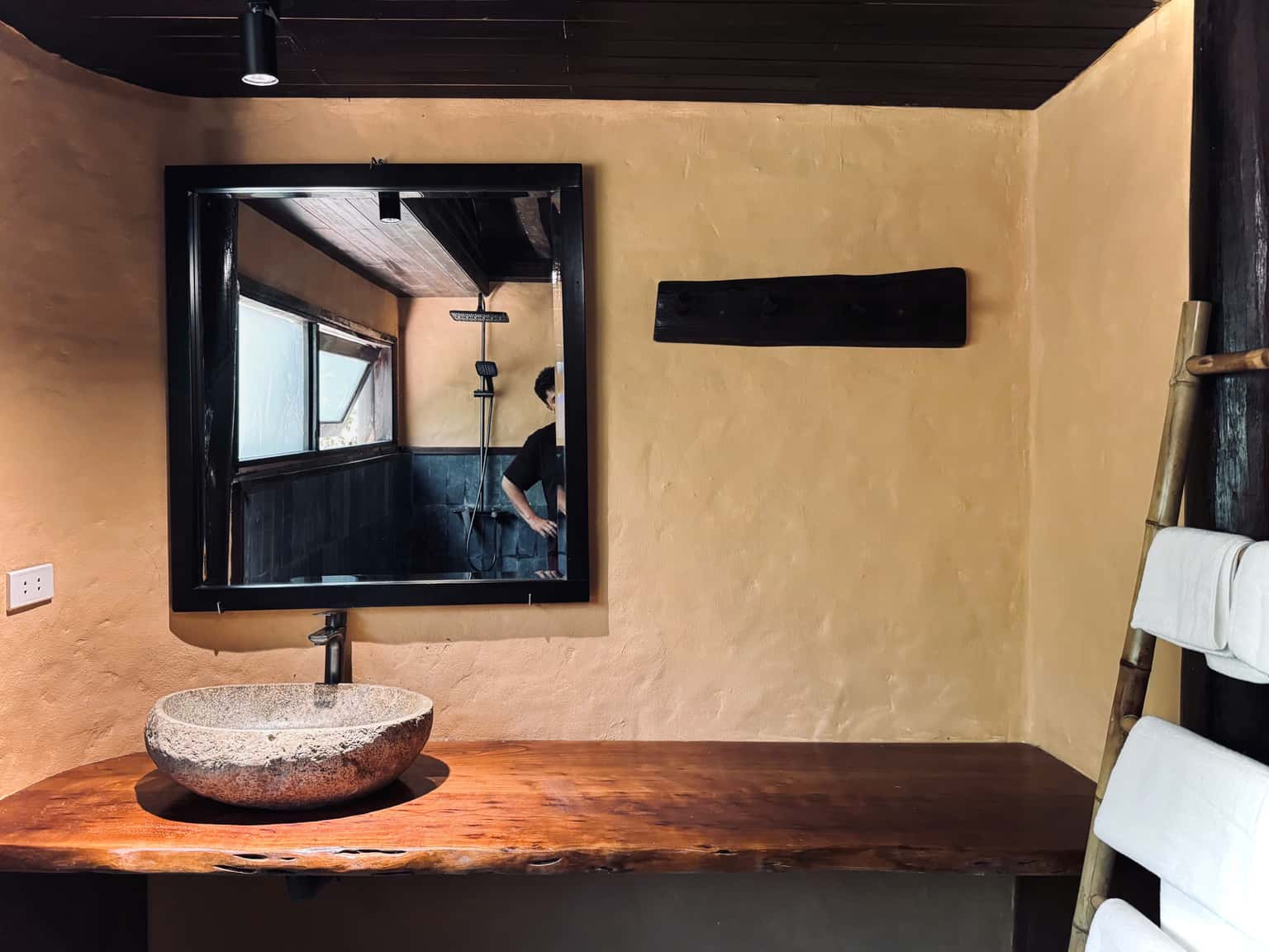 Deluxe Double Room (Cọ Retreat) tại Đà Bắc, Hòa Bình — ảnh 6