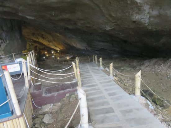 hang tien ong dia diem du lich ha long attvdo18
