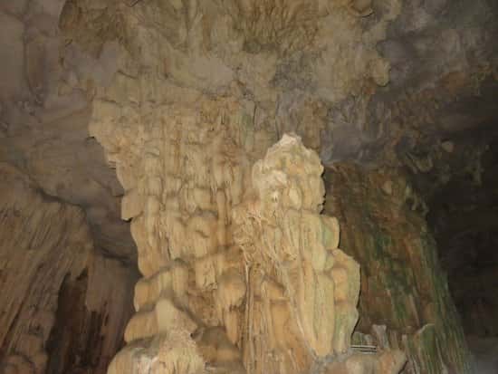 hang tien ong dia diem du lich ha long attvdo18