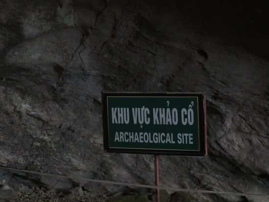 hang tien ong dia diem du lich ha long attvdo18
