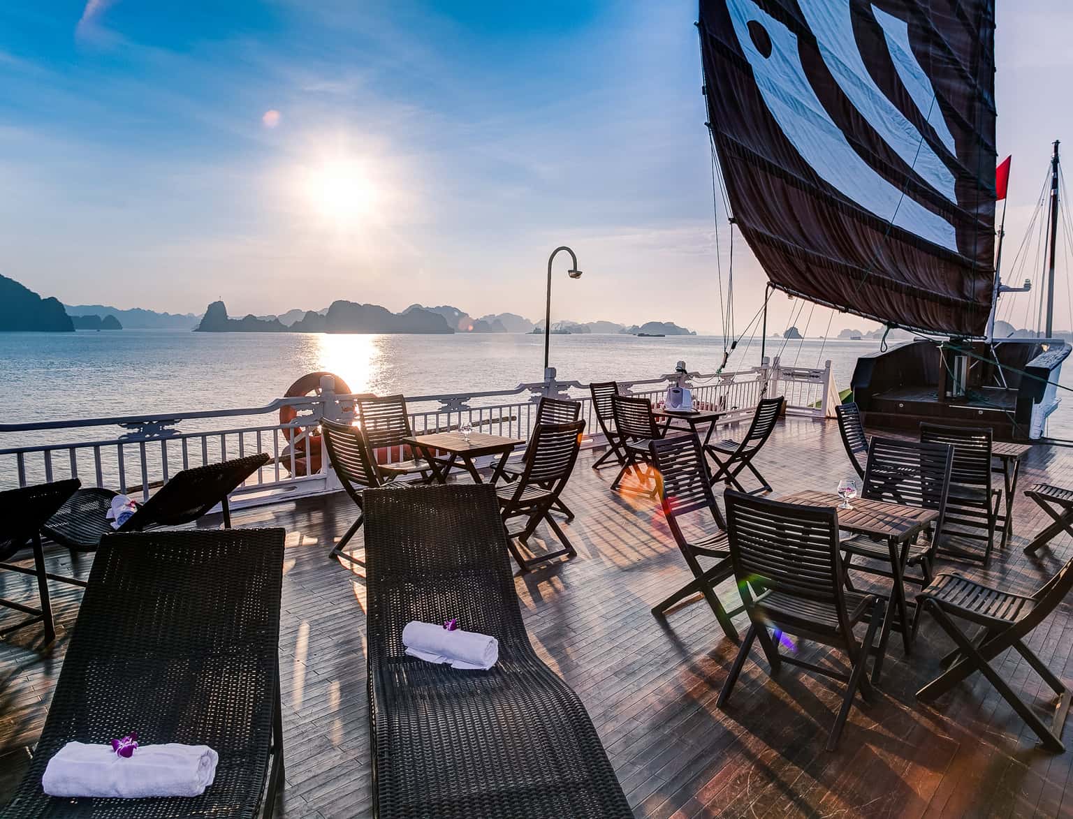 bhaya classic bhaya au co cruise ha long bay