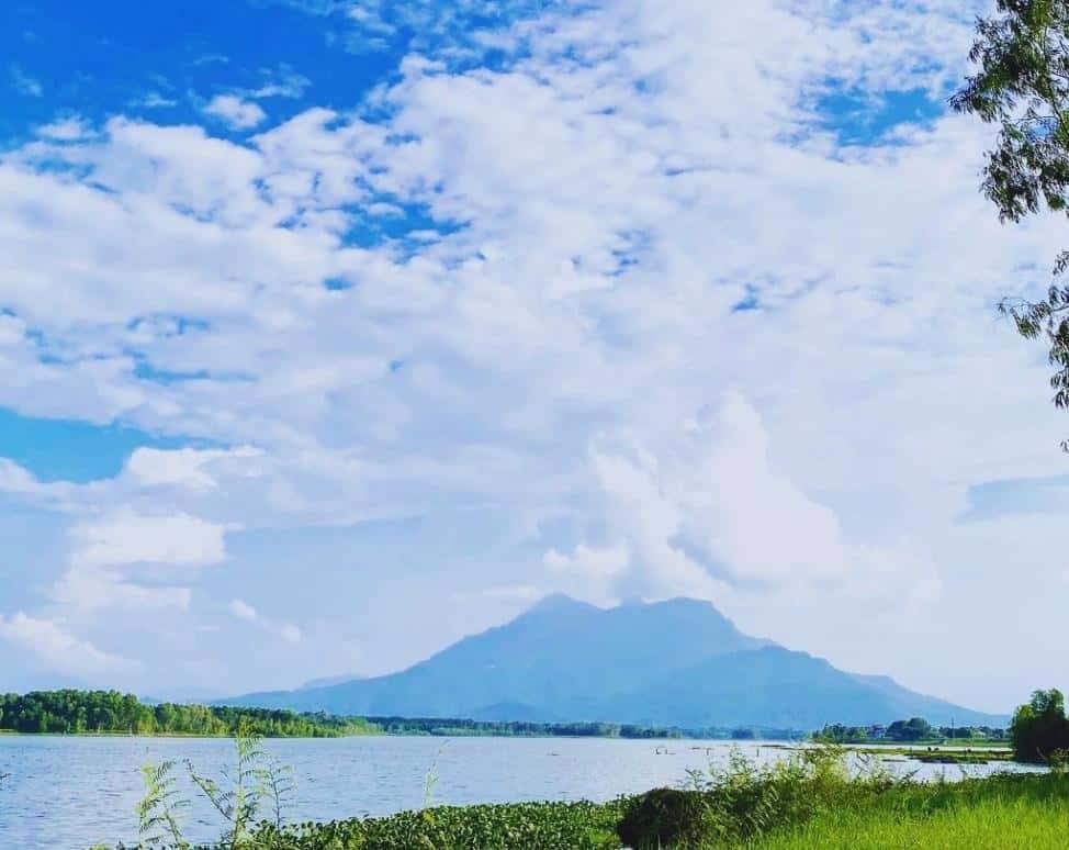 ho suoi hai ba vi