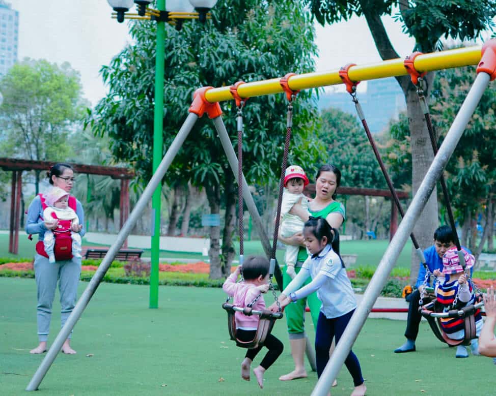 justfly cong vien cau giay hanoi