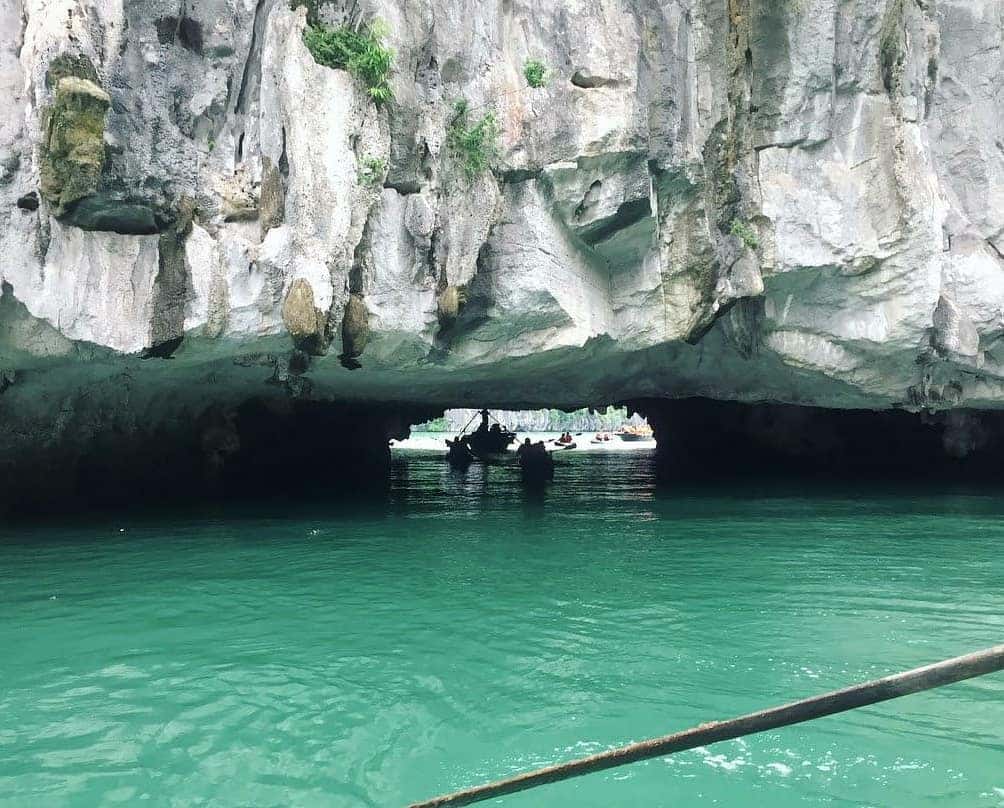 justfly luon cave ha long