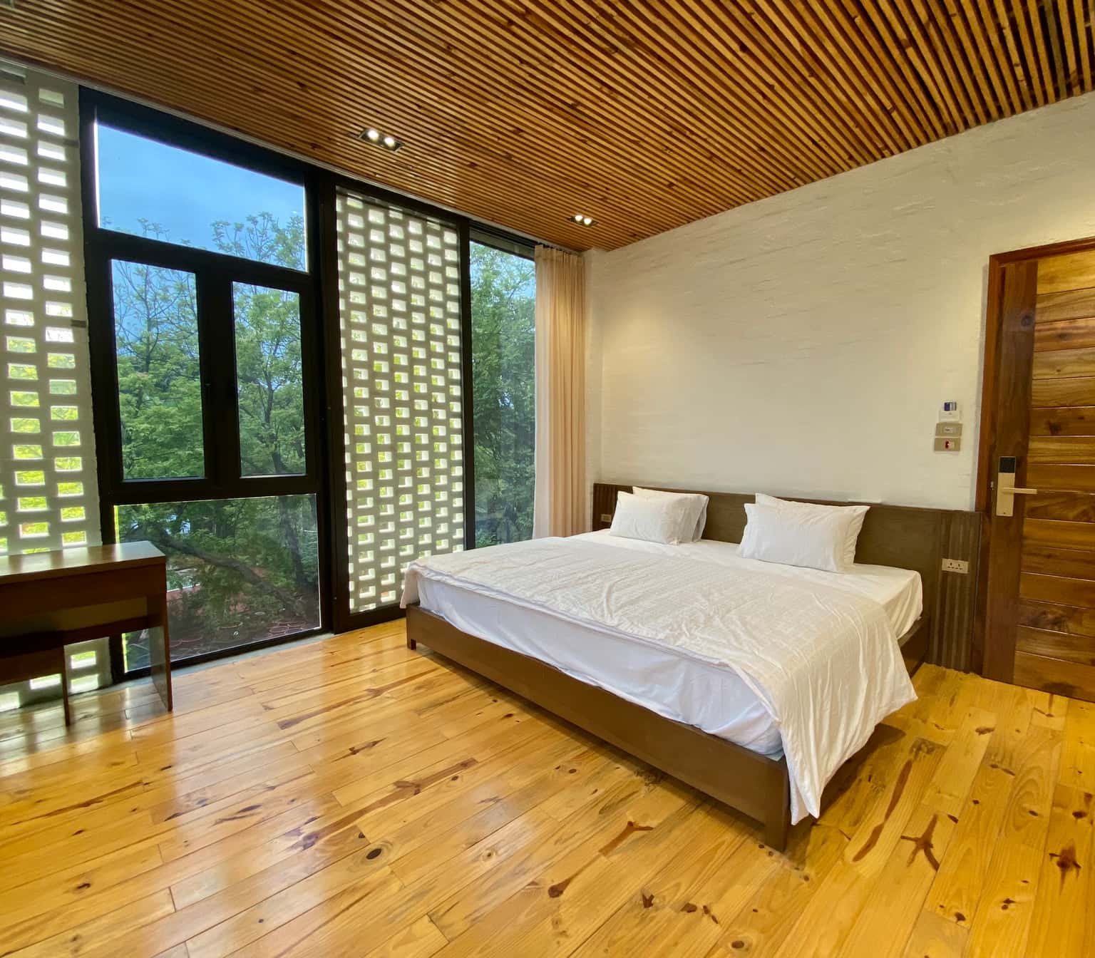 Villa Bobby (Latitude 21 Sóc Sơn Retreat) tại Minh Phú, Sóc Sơn