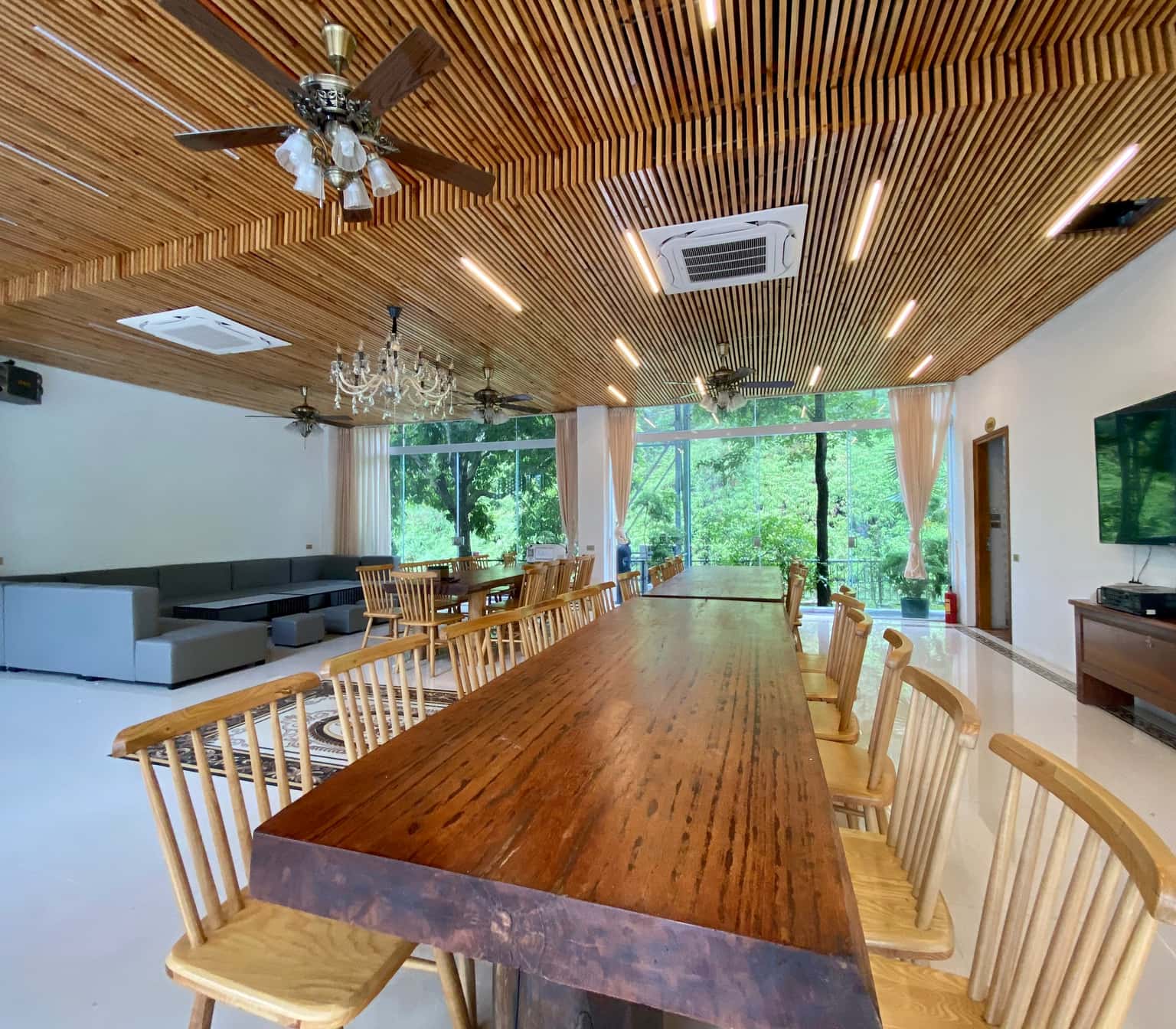 Villa Bobby (Latitude 21 Sóc Sơn Retreat) tại Minh Phú, Sóc Sơn