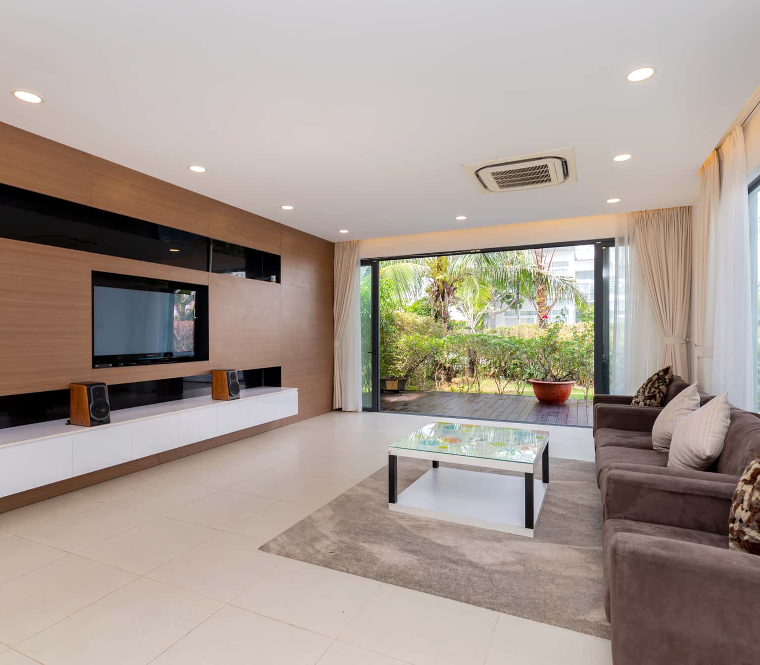 Palm Villa 36, R02 Aria Resort, Vũng Tàu