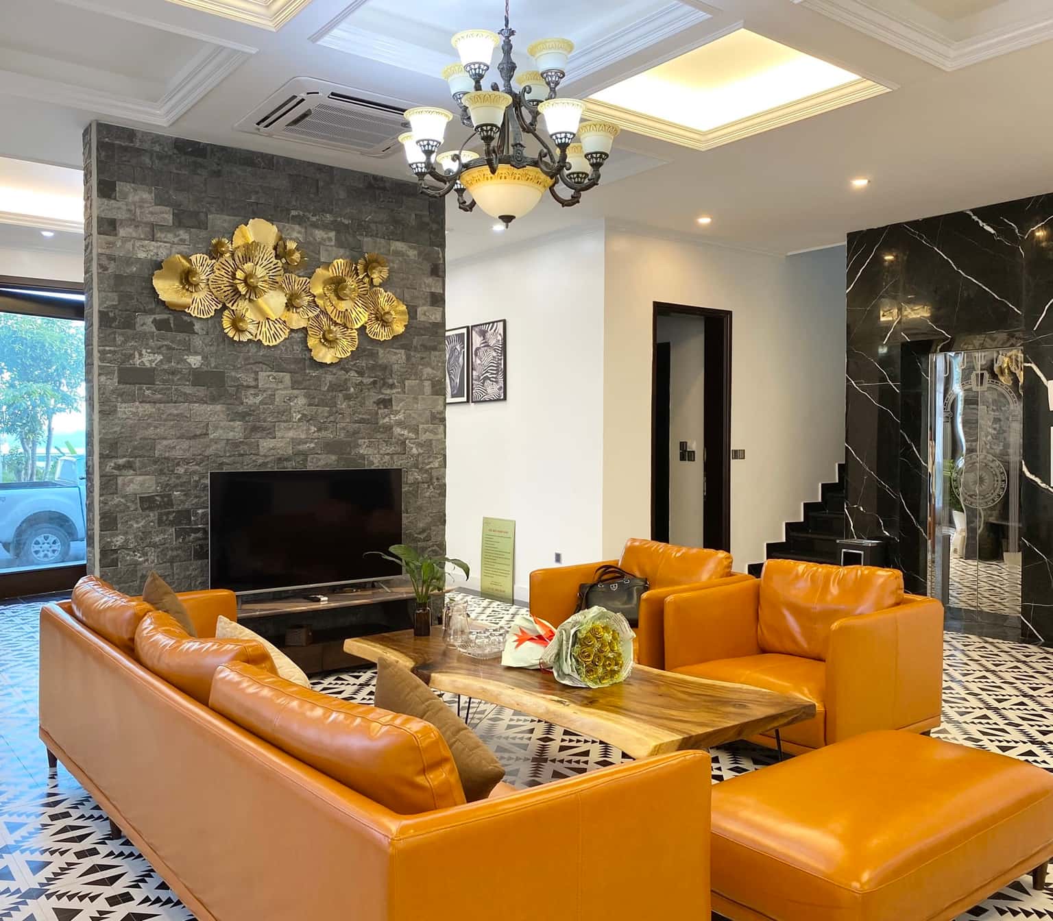 tt2 07 beverly hill ha long