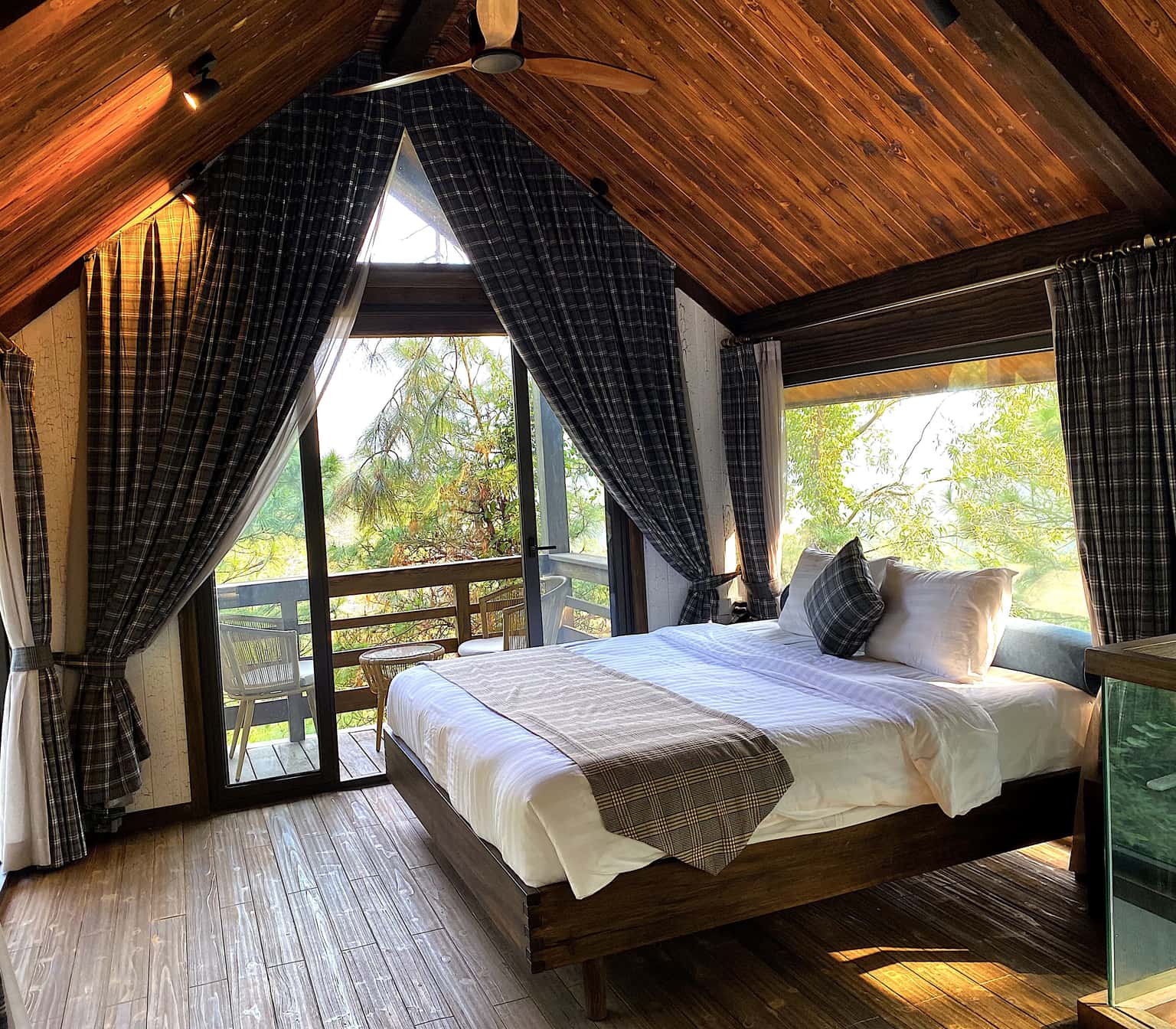 room 2 amaya retreat soc son ha noi