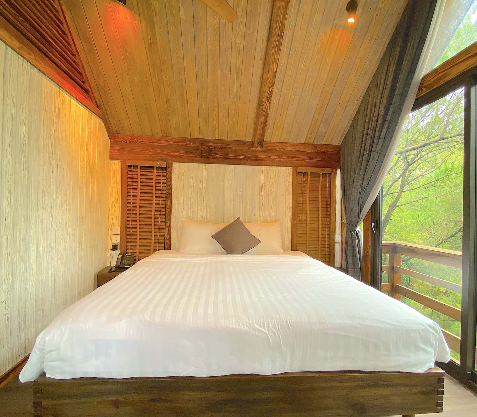 room 6u amaya retreat soc son ha noi